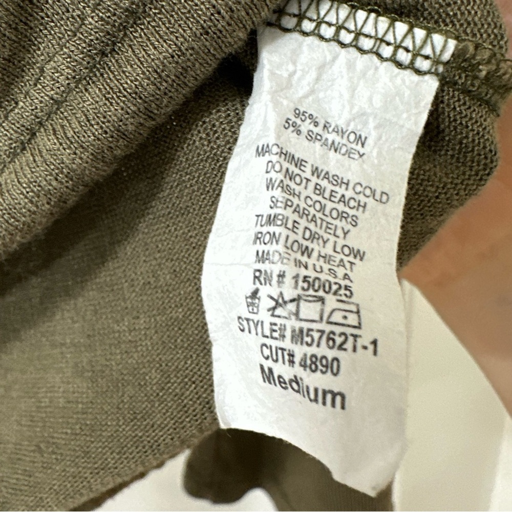 Emory Park Olive Green Long-Sleeve Button Top, Size Medium - Picture 3 of 7